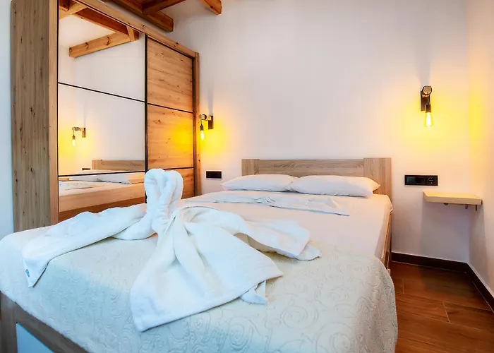 Ina Limenaria (Thasos)