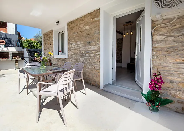 Ina * Limenaria (Thasos)